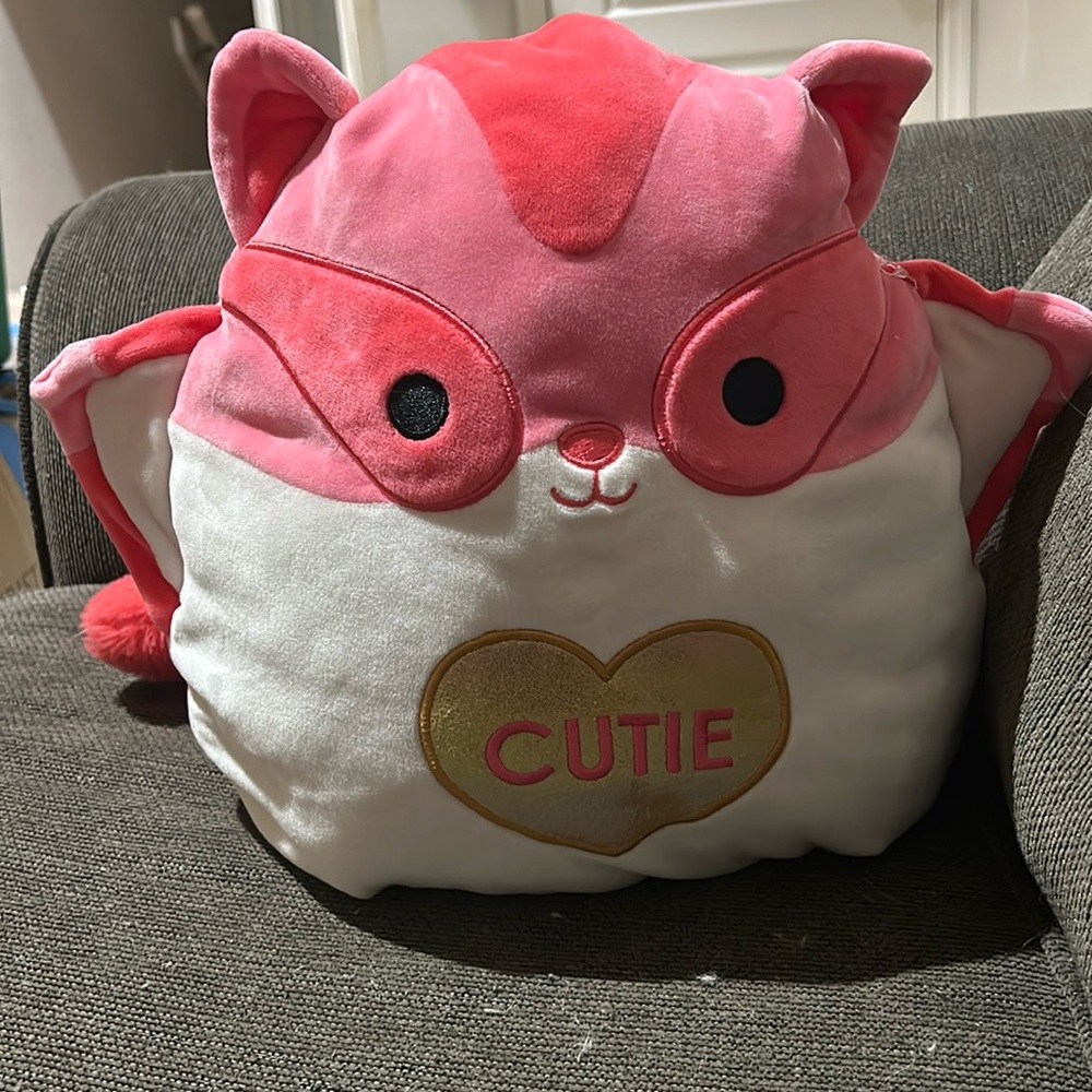 Valentines exclusive Rayn the Suger Glider 12” Squishmallow